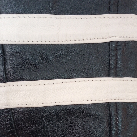 Wilsons Leather Black and Cream 100%  Leather Jacket Zip-Up Stand-Up Collar moto - Picture 9 of 15